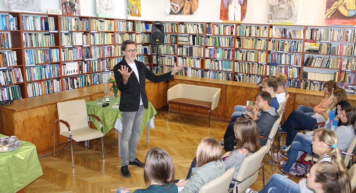 Michał Rusinek podczas spotkania z młodzieżą - wrzesień 2014